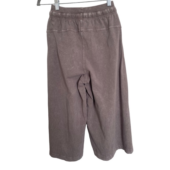 Lululemon Inner Glow Culottes Size 2 Washed Half Moon - Picture 8 of 13